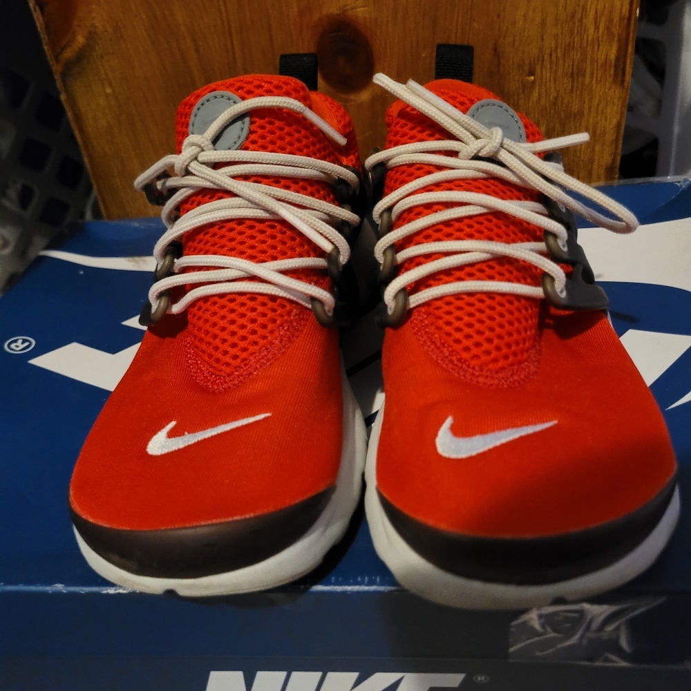 Nike presto size 3y
